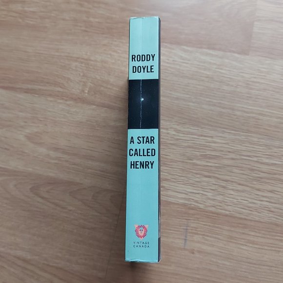 Mix & Match 3 for $10 Books! - A Star Called Henry 1st Edition - Picture 2 of 4